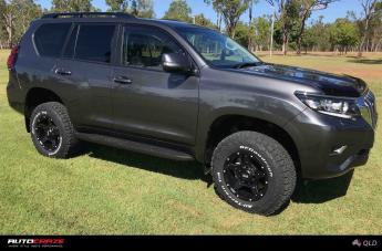 TOYOTA-PRADO-GD04-MATTE-BLACK